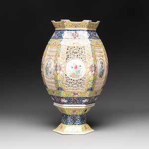 A Chinese famille rose yellow-ground hexagonal lantern and stand, Republic — photo 2