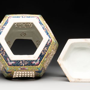 A Chinese famille rose yellow-ground hexagonal lantern and stand, Republic — photo 6