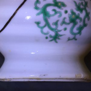 A Chinese famille verte albarello-shaped vase, 19th C. — 照片 7