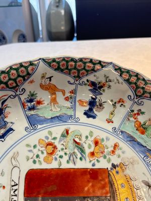 A Chinese famille verte armorial 'Provinces' dish with the arms of Amsterdam, Kangxi — foto 8