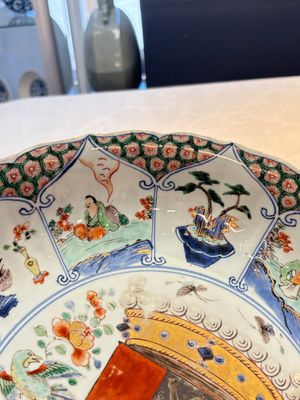 A Chinese famille verte armorial 'Provinces' dish with the arms of Amsterdam, Kangxi — foto 9