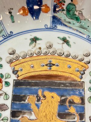 A Chinese famille verte armorial 'Provinces' dish with the arms of Luxembourg, Kangxi — 照片 4