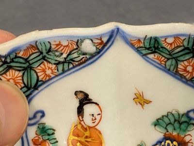 A Chinese famille verte armorial 'provinces' dish with the arms of Luxemburg, Kangxi/Yongzheng — photo 5