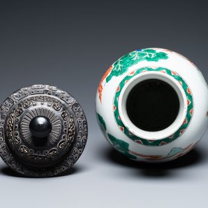 A Chinese famille verte 'battle scene' vase, 19th C. — photo 7