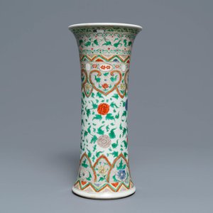 A Chinese famille verte beaker vase, 'gu', Kangxi — photo 1