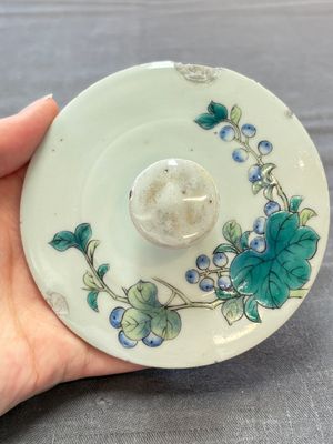 A Chinese famille verte 'bird among fruiting branches' vase and cover, Jiangxi Ciye Gongsi 江西瓷業公司 mark, Republic — 照片 10