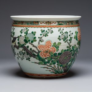 A Chinese famille verte 'Birds among Flowering Branches' fish bowl or jardinière, 19th C. — photo 4