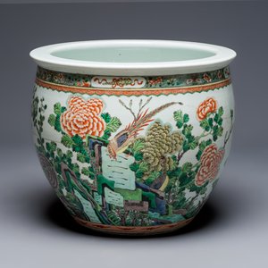 A Chinese famille verte 'Birds among Flowering Branches' fish bowl or jardinière, 19th C. — photo 5