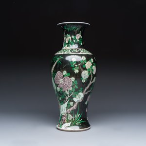 A Chinese famille verte black-ground 'Pheasants' vase — photo 3