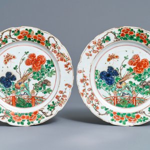 A Chinese famille verte bowl and cover and a pair of dishes, Kangxi — 照片 2