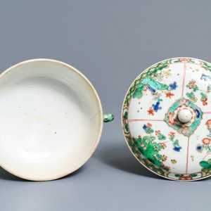 A Chinese famille verte bowl and cover and a pair of dishes, Kangxi — 照片 8