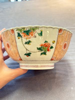 A Chinese famille verte bowl and saucer with floral design, Kangxi — 照片 6