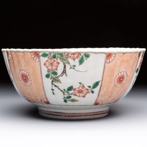 A Chinese famille verte bowl and saucer with floral design, Kangxi — 照片 5