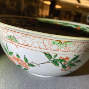A Chinese famille verte bowl with flowers and fruits, Kangxi — 照片 11