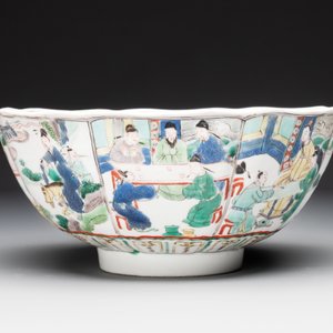 A Chinese famille verte bowl with narrative design, Fu 福 mark, Kangxi — photo 2