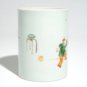 A Chinese famille verte brushpot in Kangxi style, 19/20th C. — photo 5