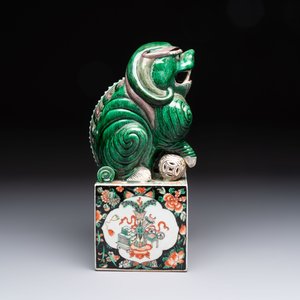 A Chinese famille verte Buddhist lion, 19th C. — photo 5