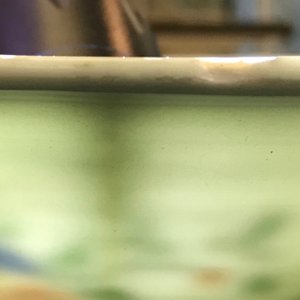 A Chinese famille verte 'carps' charger, Kangxi — 照片 5