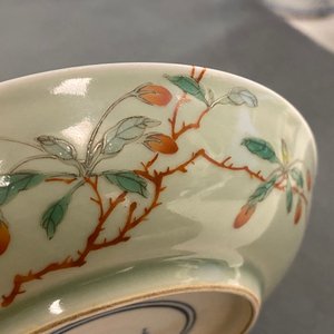A Chinese famille verte celadon-glazed plate, Wanli mark, Kangxi/Yongzheng — photo 6