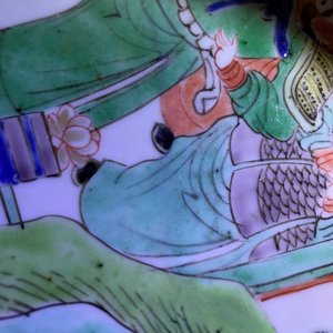 A Chinese famille verte charger with a narrative scene, Kangxi — photo 5