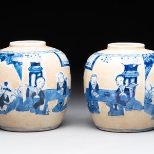 A Chinese famille verte covered vase, a pair of blue and white jars on wooden stands and two jars, 19th C. — photo 14