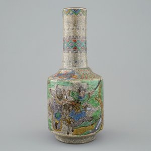 A Chinese famille verte crackle ware bottle vase, 19th C. — photo 1