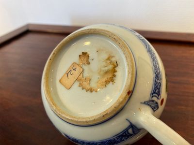 A Chinese famille verte 'crane and deer' teapot and cover, Kangxi — 照片 7