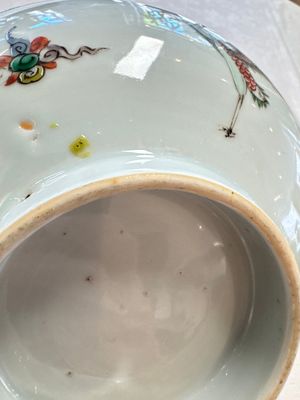 A Chinese famille verte 'Cranes' bowl, Kangxi — photo 21
