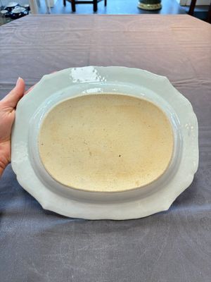 A Chinese famille verte dish and a blue and white dish, Kangxi/Qianlong — 照片 11