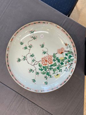 A Chinese famille verte dish with floral design, Kangxi — 照片 11