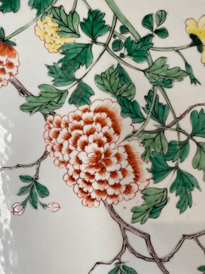 A Chinese famille verte dish with floral design, Kangxi — 照片 15