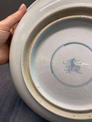 A Chinese famille verte dish with narrative design, lingzhi mark, Kangxi — photo 14