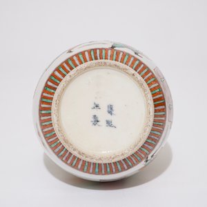 A Chinese famille verte double gourd vase, Kangxi mark, 19th C. — photo 5