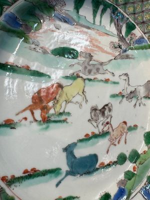 A Chinese famille verte 'Eight Horses' plate, Kangxi — photo 7