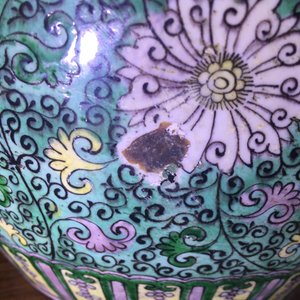 A Chinese famille verte enamels on biscuit jar, Kangxi, ca. 1700 — photo 17