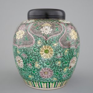 A Chinese famille verte enamels on biscuit jar, Kangxi, ca. 1700 — photo 3