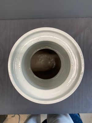 A Chinese famille verte 'Er Qiao Bing Du 二喬并讀‘ rouleau vase, Chenghua mark, 20th C. — foto 5