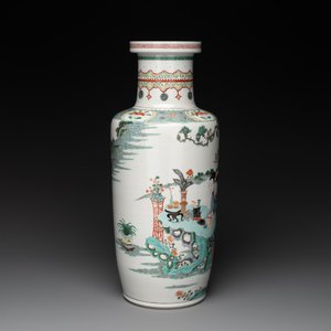 A Chinese famille verte 'Er Qiao Bing Du 二喬并讀‘ rouleau vase, Chenghua mark, 20th C. — foto 4