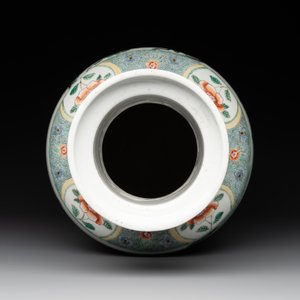A Chinese famille verte 'Er Qiao Bing Du 二喬并讀‘ rouleau vase, Chenghua mark, 20th C. — foto 5