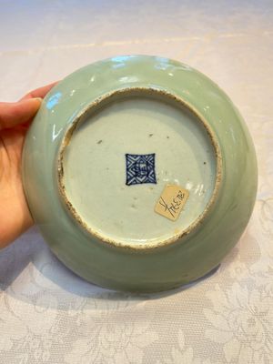 A Chinese famille verte 'Erotic Subject' plate, 19th C. — photo 6
