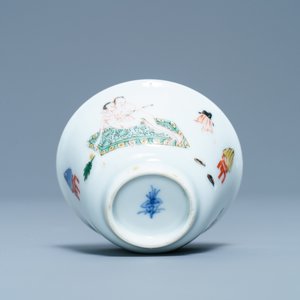 A Chinese famille verte 'erotical subject' cup and saucer, Kangxi — 照片 9