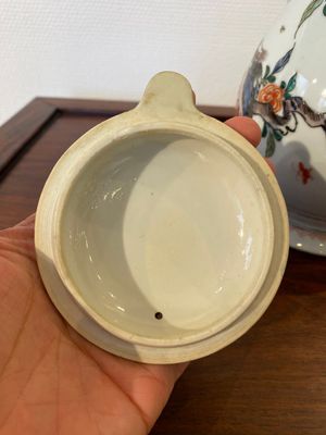 A Chinese famille verte ewer and cover, Kangxi — 照片 5