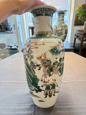 A Chinese famille verte 'Feng Shen Yan Yi 封神演義' vase, Kangxi mark, 19th C. — photo 4