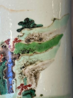A Chinese famille verte 'fisherman' brush pot, 19th C. — foto 6