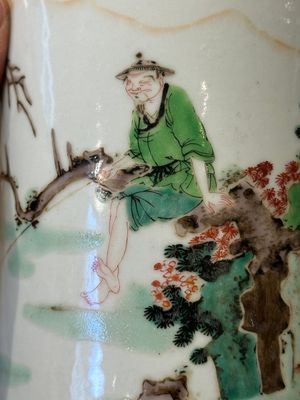 A Chinese famille verte 'fisherman' brush pot, 19th C. — foto 7