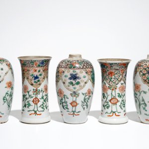 A Chinese famille verte five-piece garniture, Kangxi — photo 4