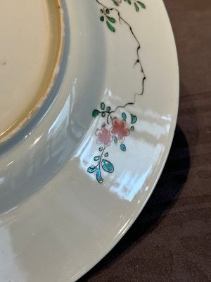 A Chinese famille verte 'flower basket' dish, ding mark, Kangxi — photo 18