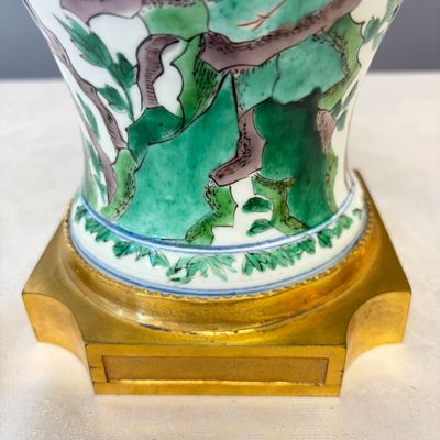 A Chinese famille verte gilt-bronze-mounted 'Yenyen' vase with pheasants — photo 4