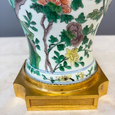 A Chinese famille verte gilt-bronze-mounted 'Yenyen' vase with pheasants — photo 9