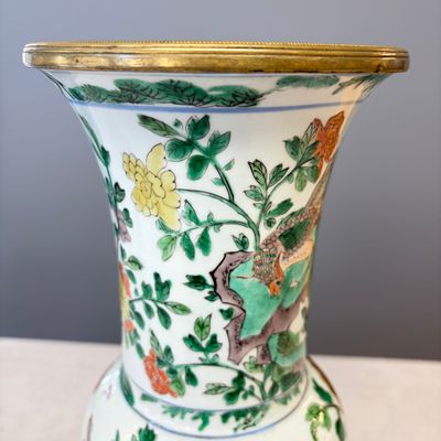 A Chinese famille verte gilt-bronze-mounted 'Yenyen' vase with pheasants — photo 15